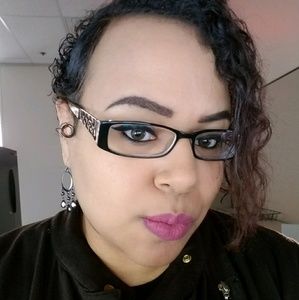 Meet your Posher, Jules